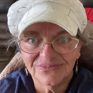 Meet your Posher, Cindy